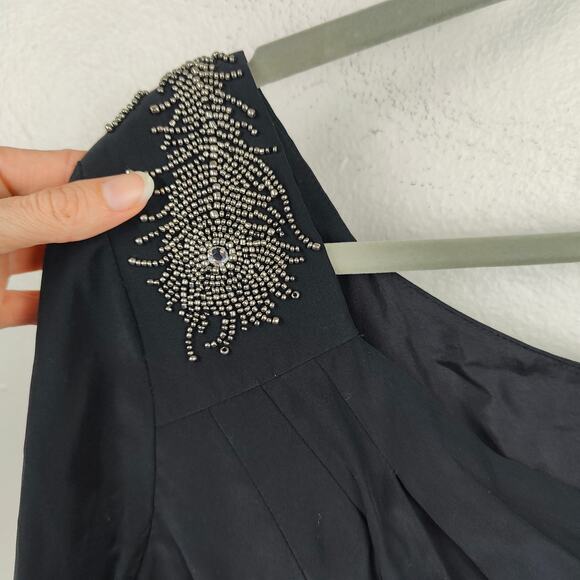 Trina Turk One Shoulder Dress Womens 2 100% Silk Black Beaded Mini Cocktail - Picture 3 of 8